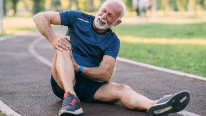 Knee Pain Epidemic: Modern Lifestyles Fueling Rise in Joint Problems, Even Among Young Adults