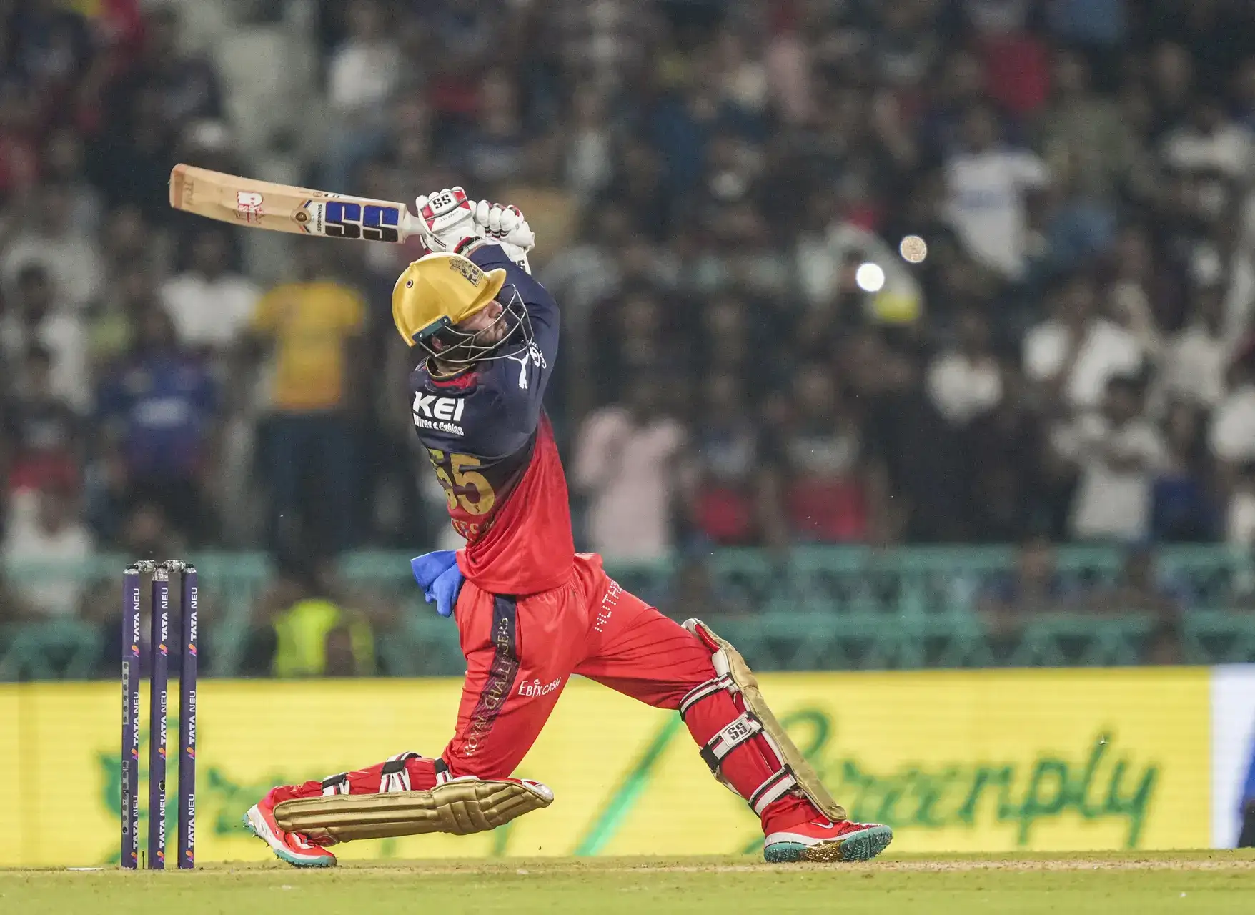 'Mere liye unse baat...': Jitesh Sharma on sharing dressing room with Virat Kohli at RCB